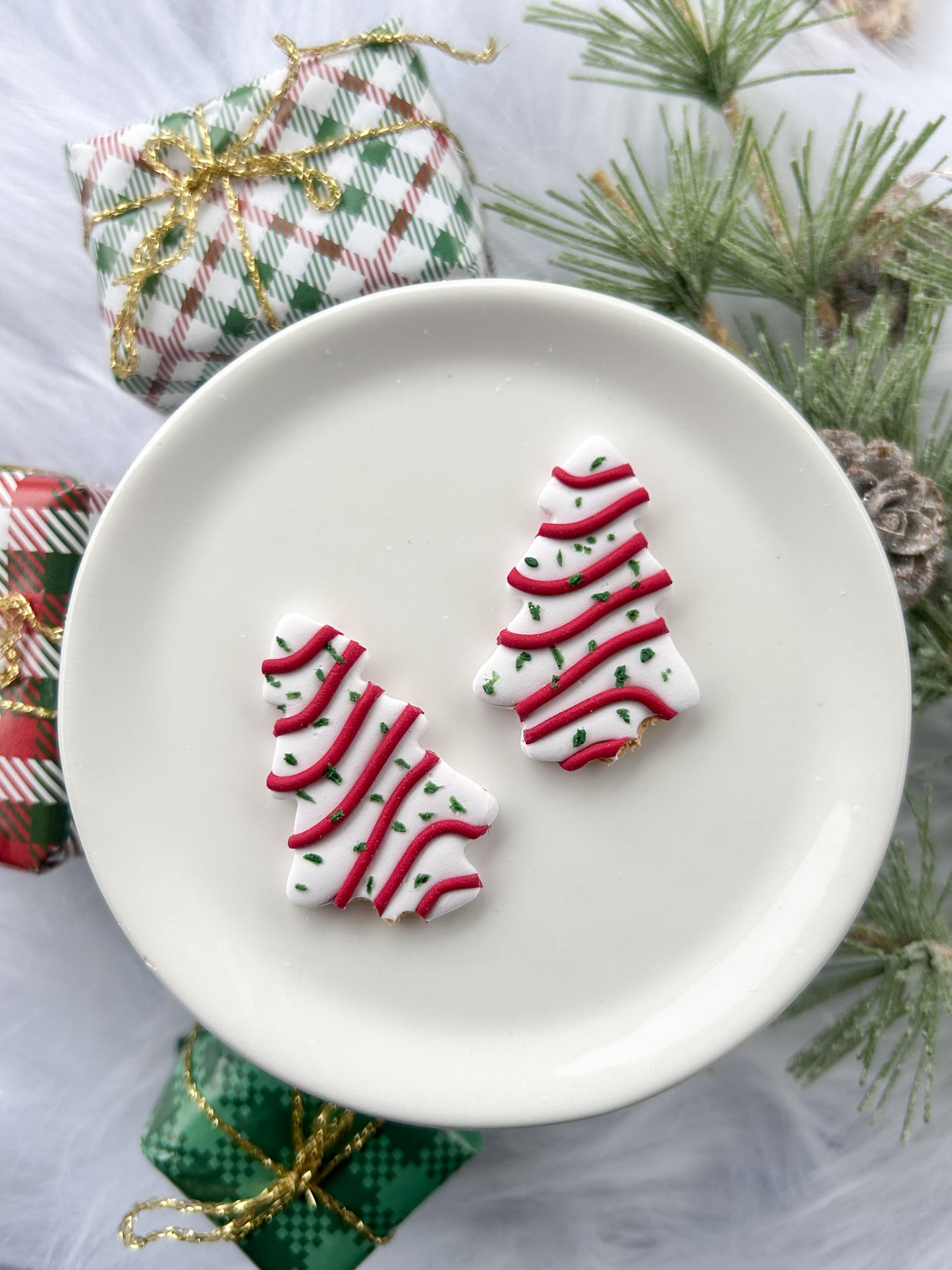 Christmas Debbie Cake