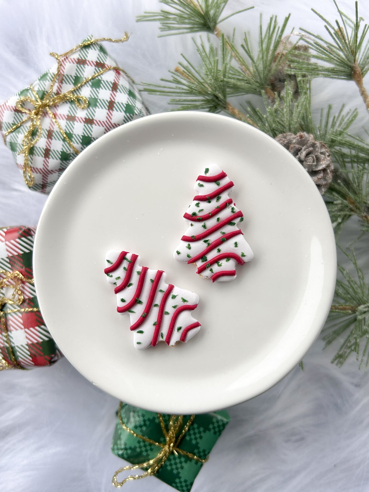 Christmas Debbie Cake